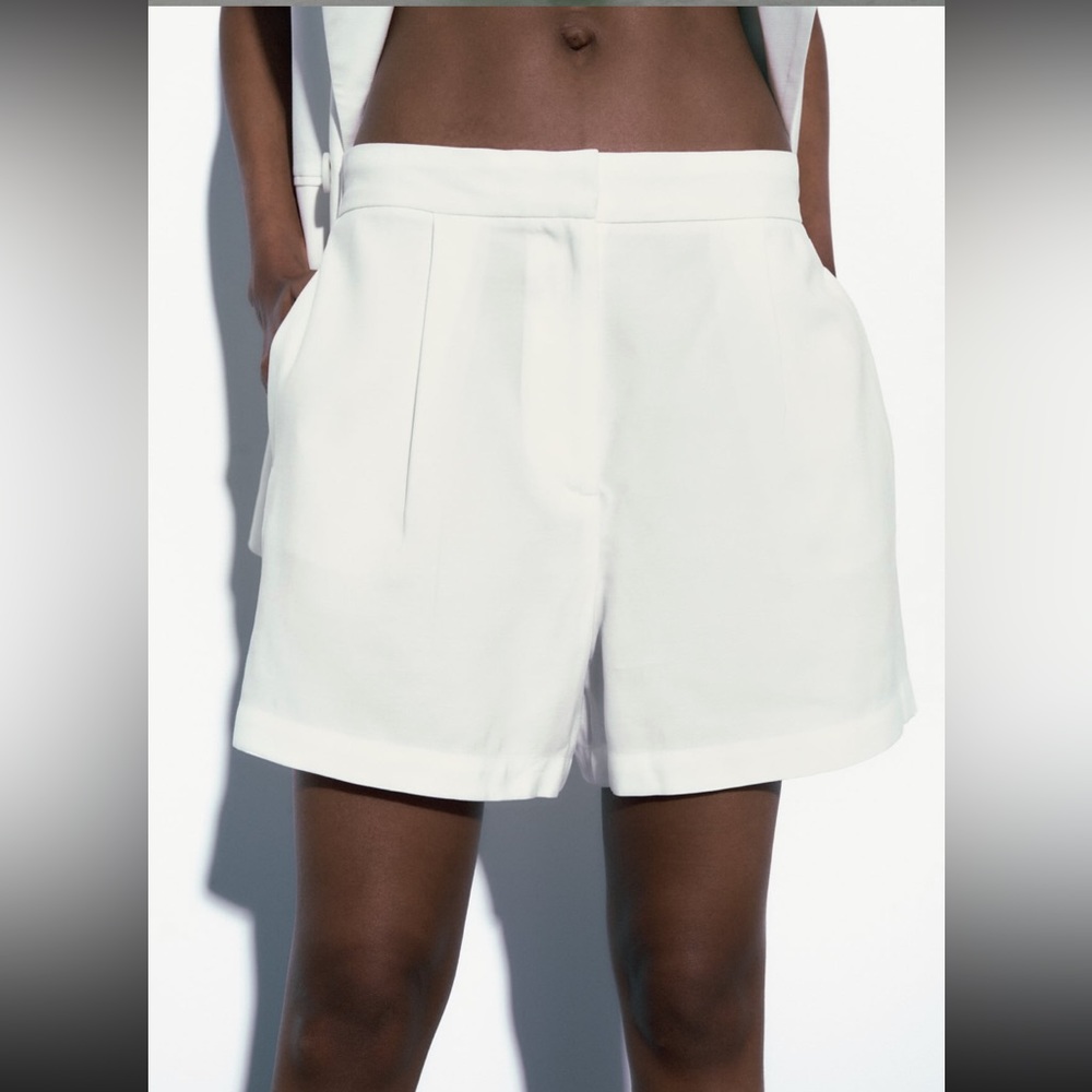 Zara pleated shorts/new collection/matching vest available on side listing
